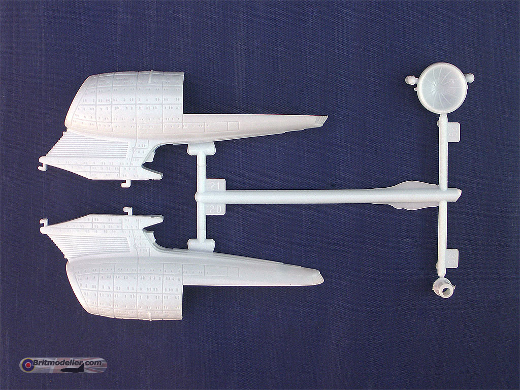 NCC-1701-C & NCC-1701-E Enterprise - AMT 1:2500 - Sci-Fi